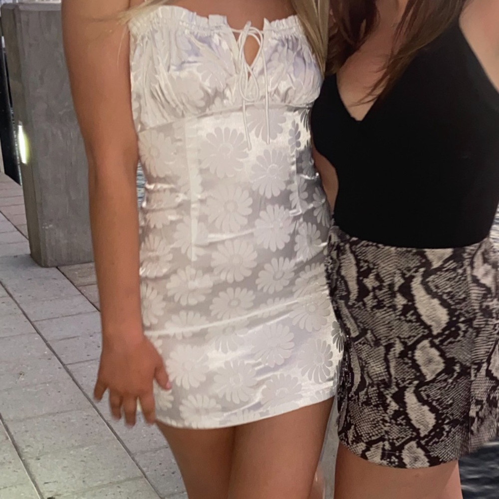 White floral summer mini dress